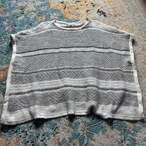 LOFT ANN TAYLOR Gray Striped Cotton/Wool Blend Poncho Cape Size XS/S Oversized